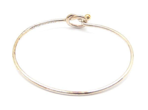 (ティファニー)TIFFANY&Co. コンビ フック&アイ バングル ラブノット シルバー925/K18イエローゴールド レディース - 安心保証・業界最安値の販売 福助